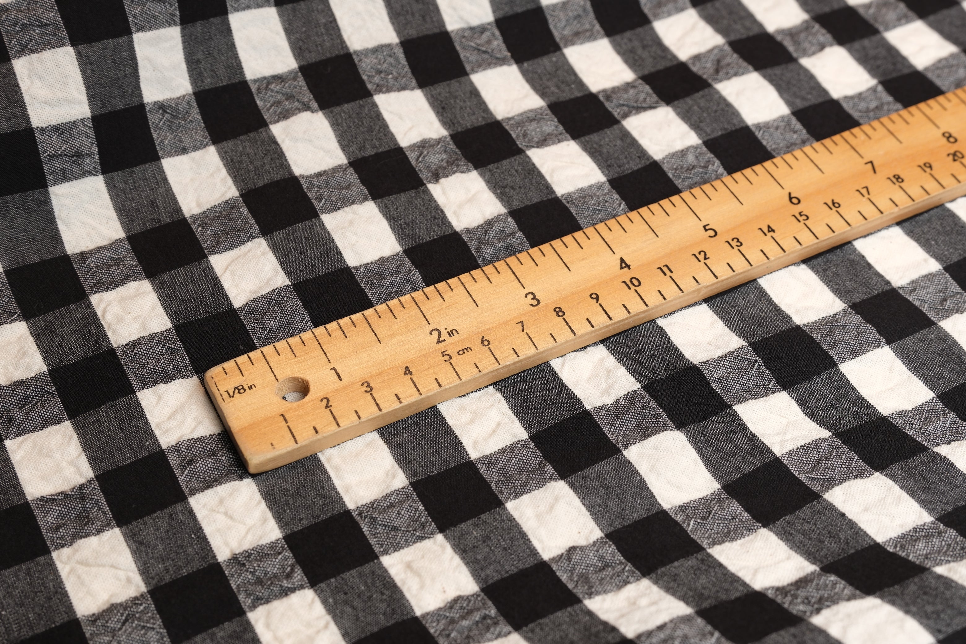 100% Cotton Seersucker - Black and White (Per 1/2 M)