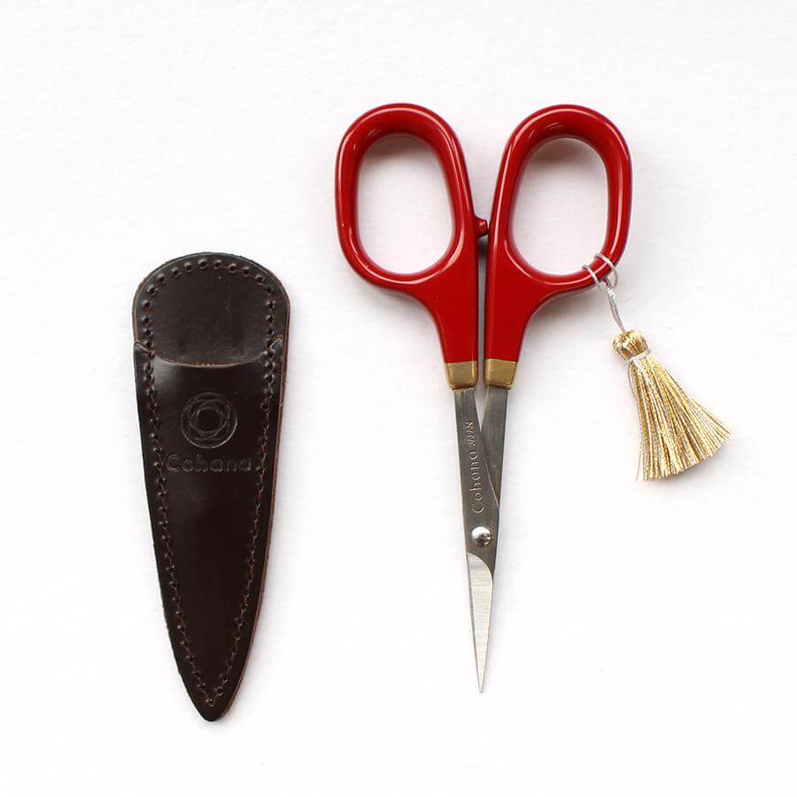 Cohana Small Scissors with Lacquered Handles (Shunuri) (45-140)