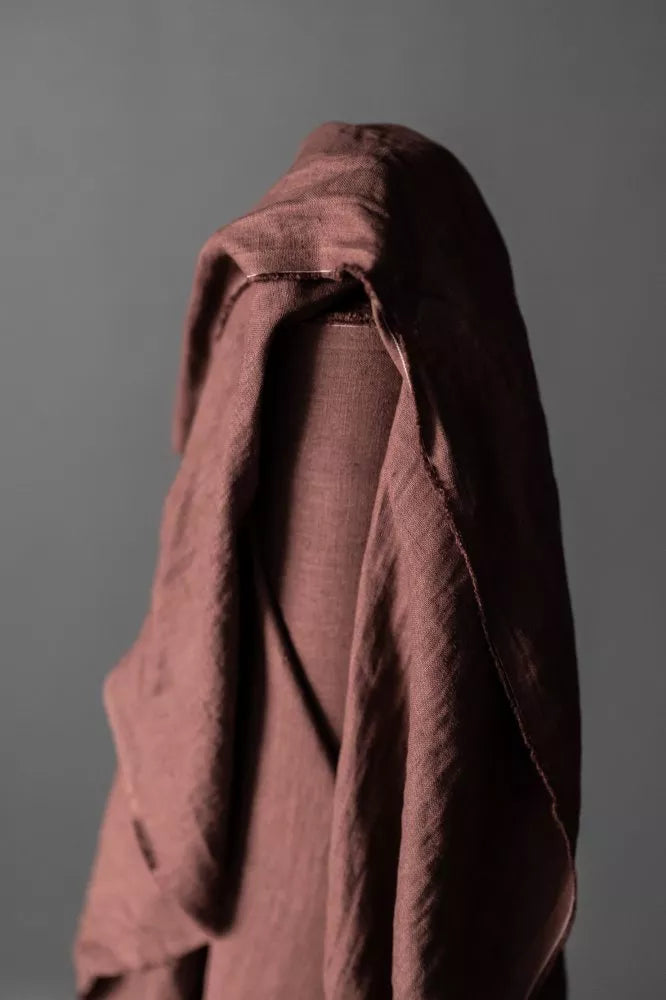Merchant & Mills Oxblood 185 Linen (per 1/2 M)