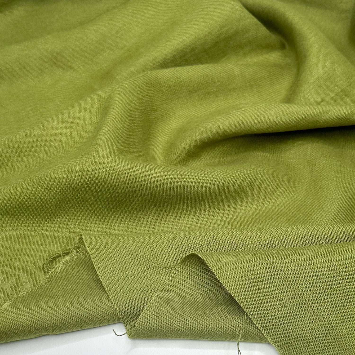 Midweight Linen with Aero Finish (per 1/2M)