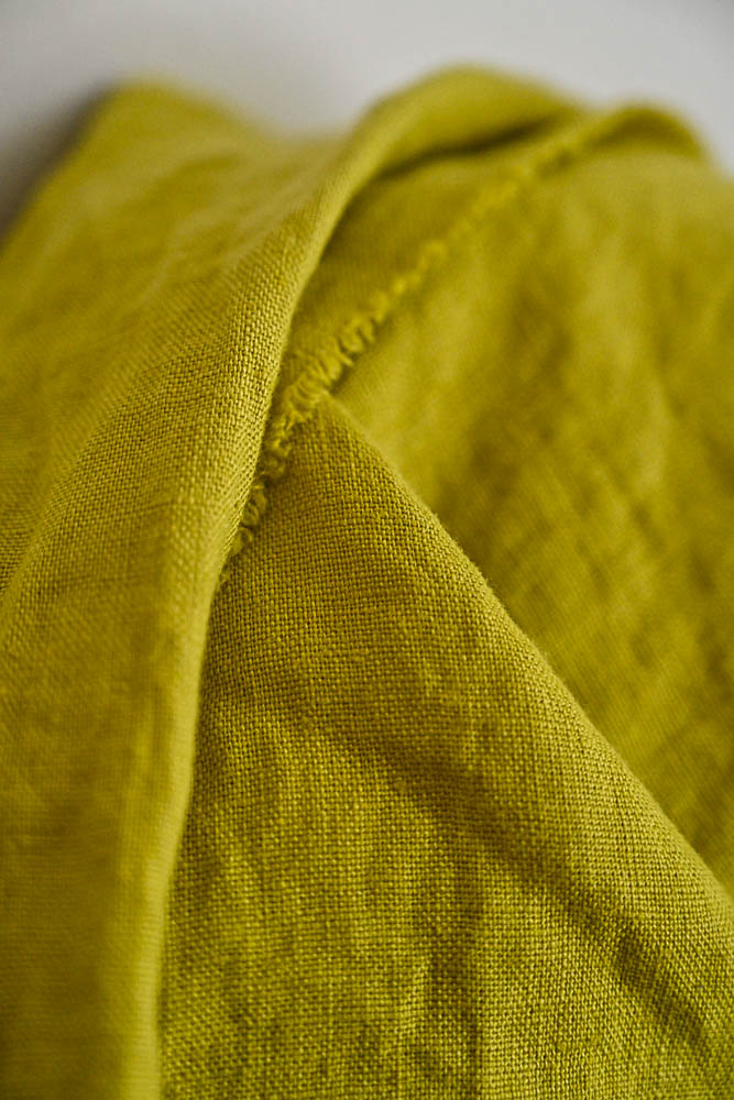 Merchant and Mills - Mr. Citrus 185 gsm Linen (per 1/2 M)