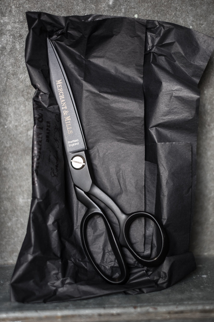 Merchant and Mills Matte Black 10" Scissors