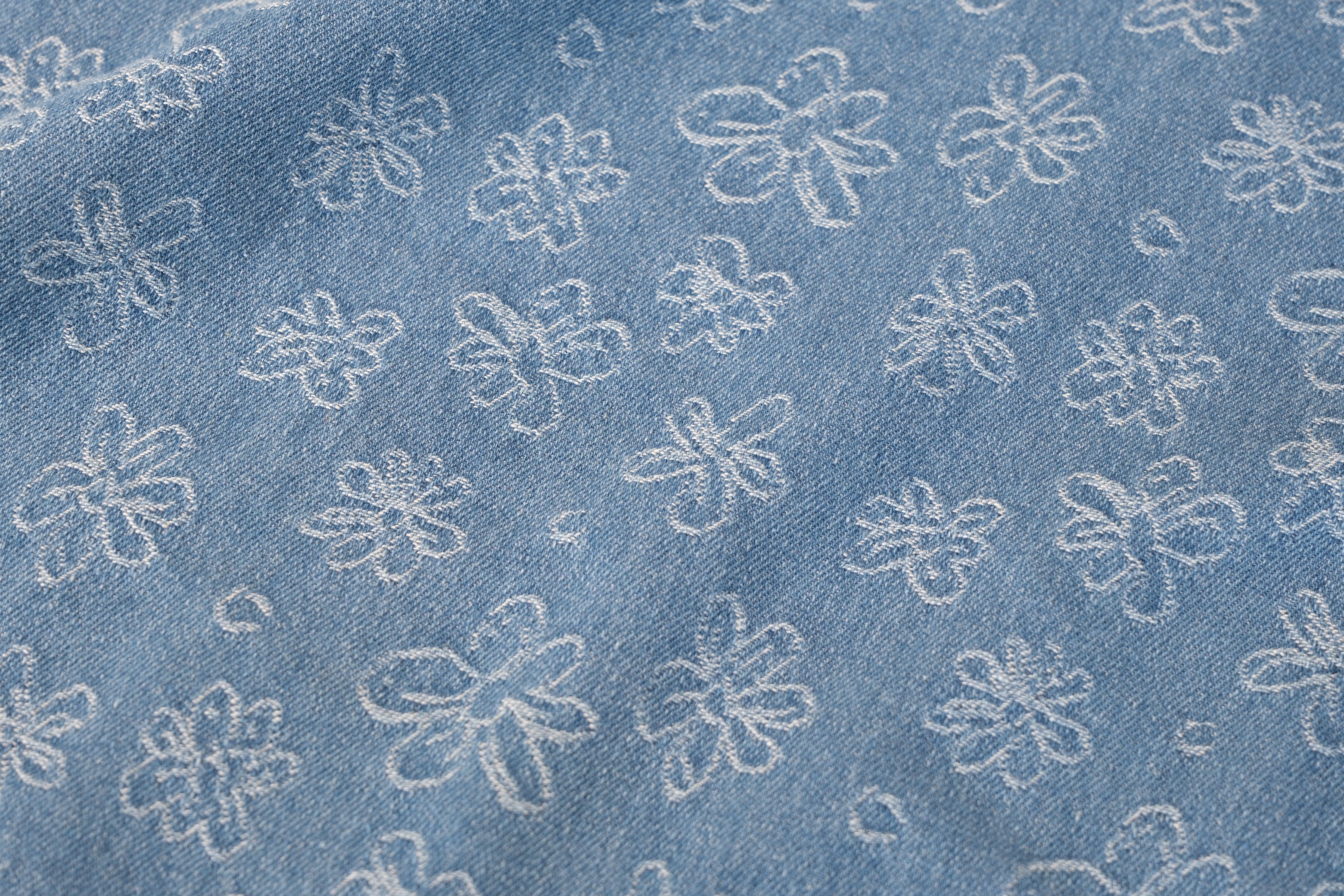 100% Cotton Daisy Denim (per 1/2M)