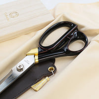Cohana Sewing Shears with Lacquered Handles and Gold Leaf Tamenuri (45-442)