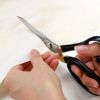 Cohana Sewing Shears with Lacquered Handles and Gold Leaf Tamenuri (45-442)