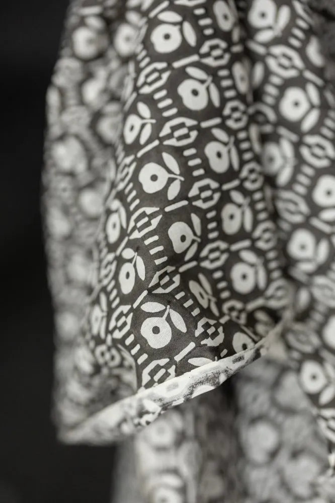 Merchant & Mills Moonflower Indian Cotton (per 1/2M)