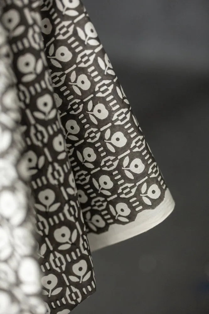 Merchant & Mills Moonflower Indian Cotton (per 1/2M)