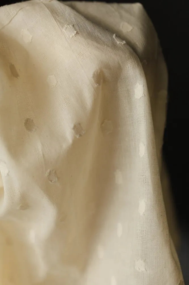 Merchant & Mills Spot Spot Natural Indian Cotton (per 1/2 M)