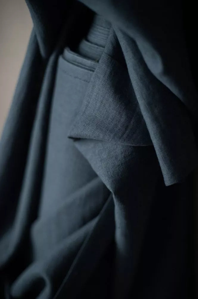Merchant & Mills 260 Linen (per 1/2M)