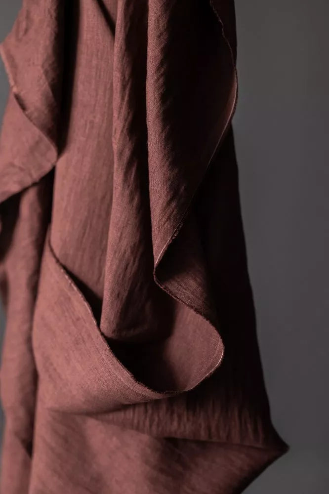 Merchant & Mills Oxblood 185 Linen (per 1/2 M)