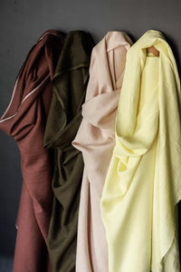 Merchant & Mills Oxblood 185 Linen (per 1/2 M)