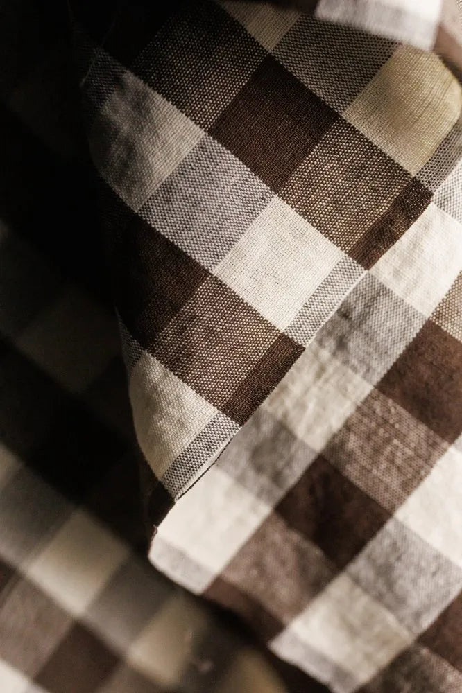 Merchant & Mills Garden Party Bitter Cocoa Linen/Cotton (per 1/2 M)