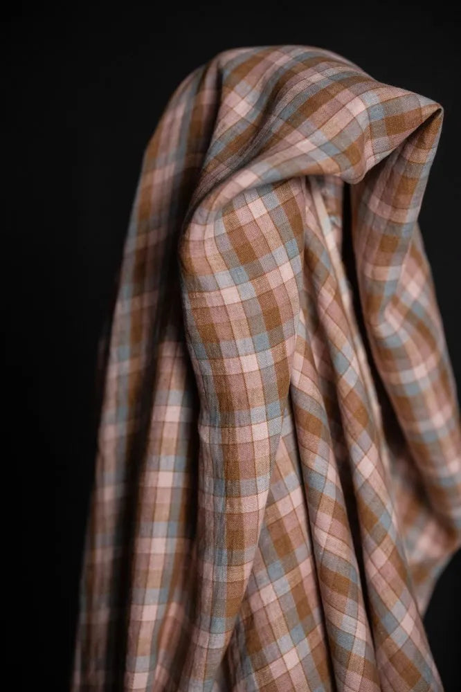 Merchant & Mills Sweet Tooth Linen (per 1/2 M)