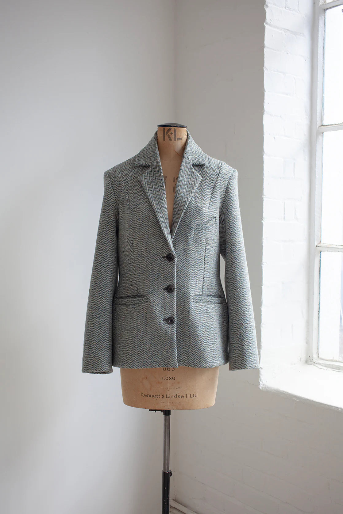 The Modern Sewing Co. Naomi Blazer- PDF or Printed Pattern