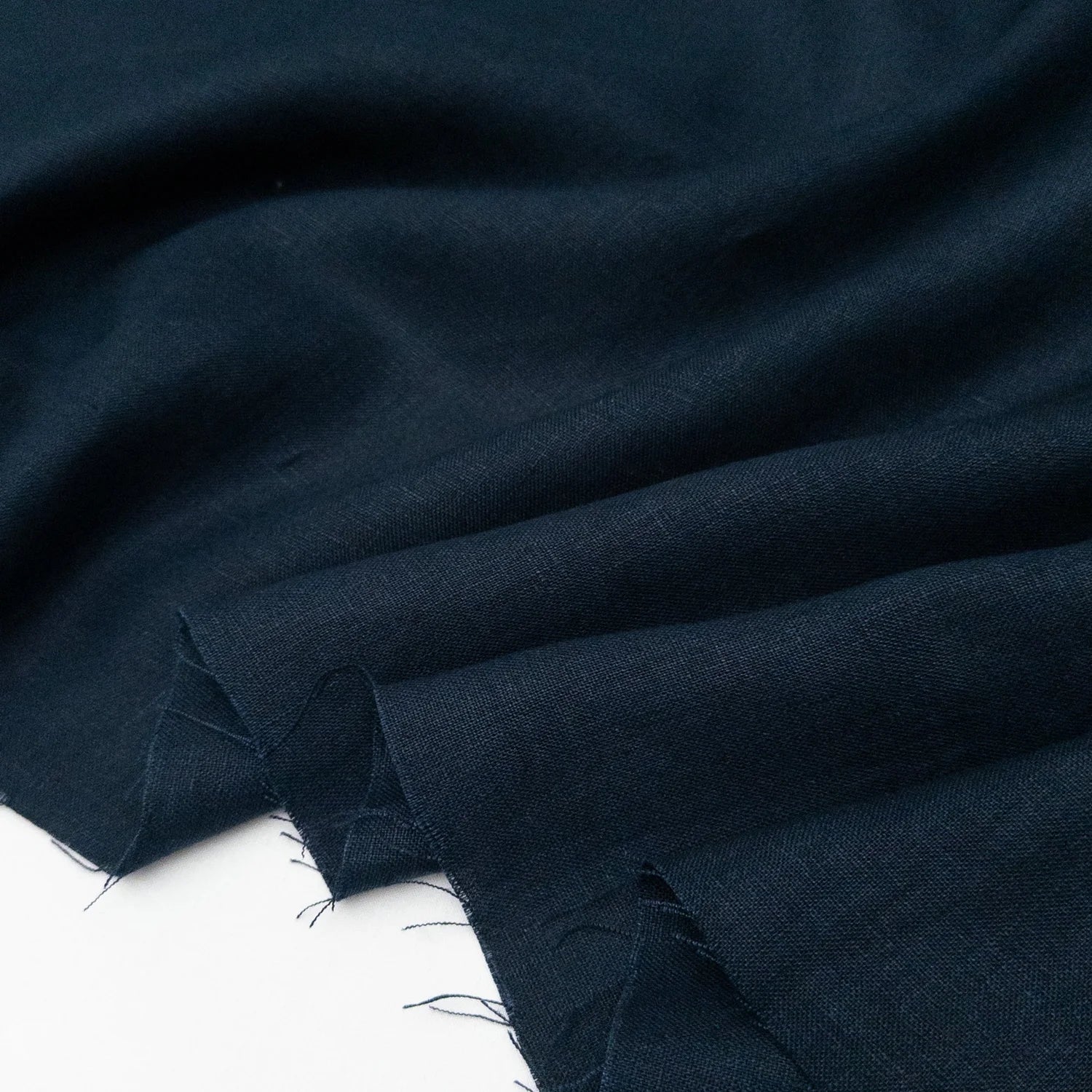 Midweight Linen with Aero Finish (per 1/2M)