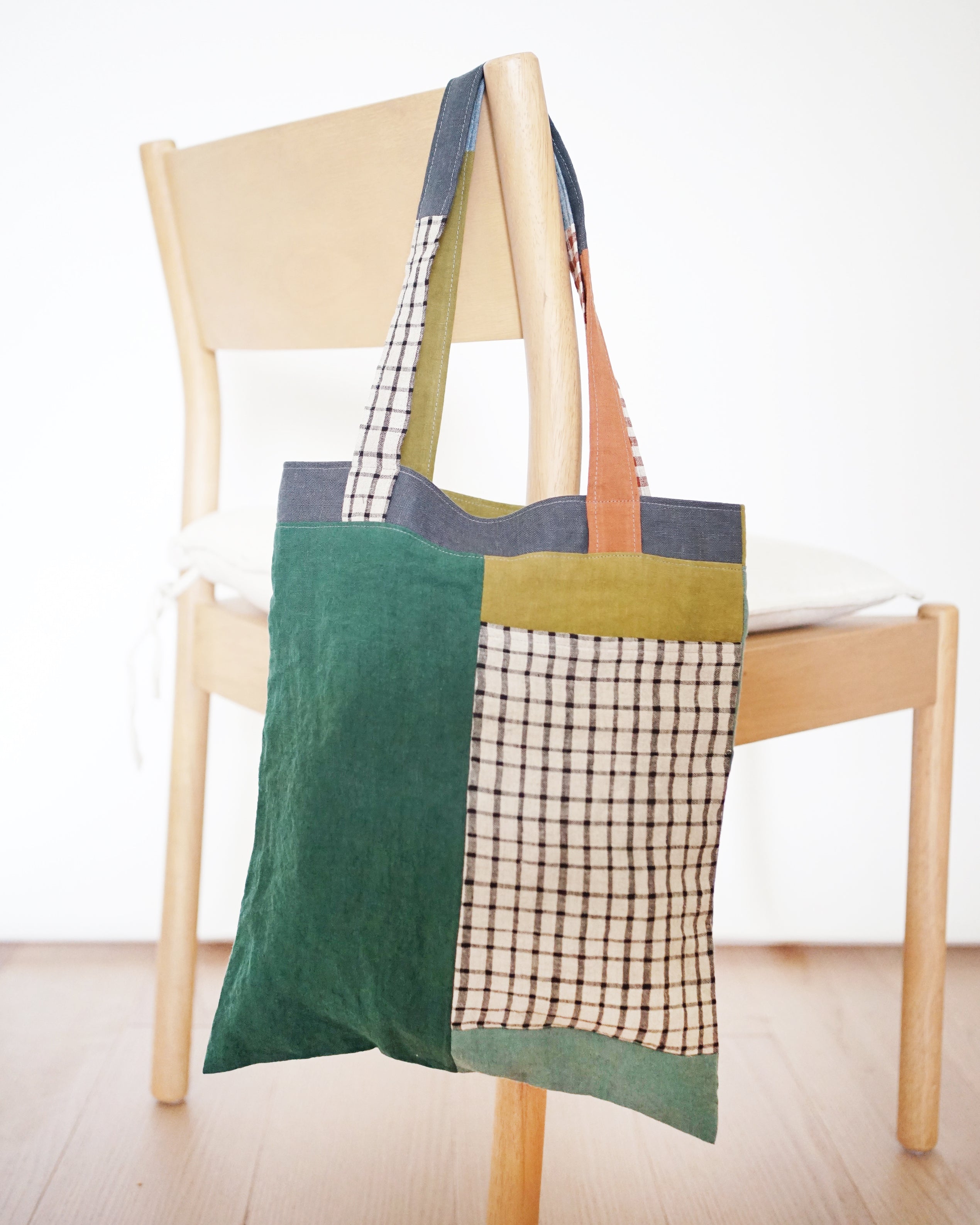 Matchy Matchy Sewing Club Stash Pocket Tote - PDF Pattern