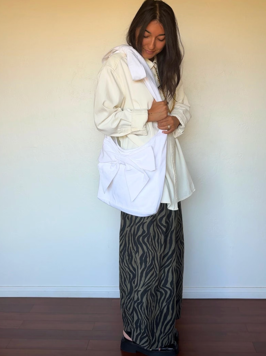 Jessiou's Closet Daily Bag Sewing Pattern (PDF or Printed)