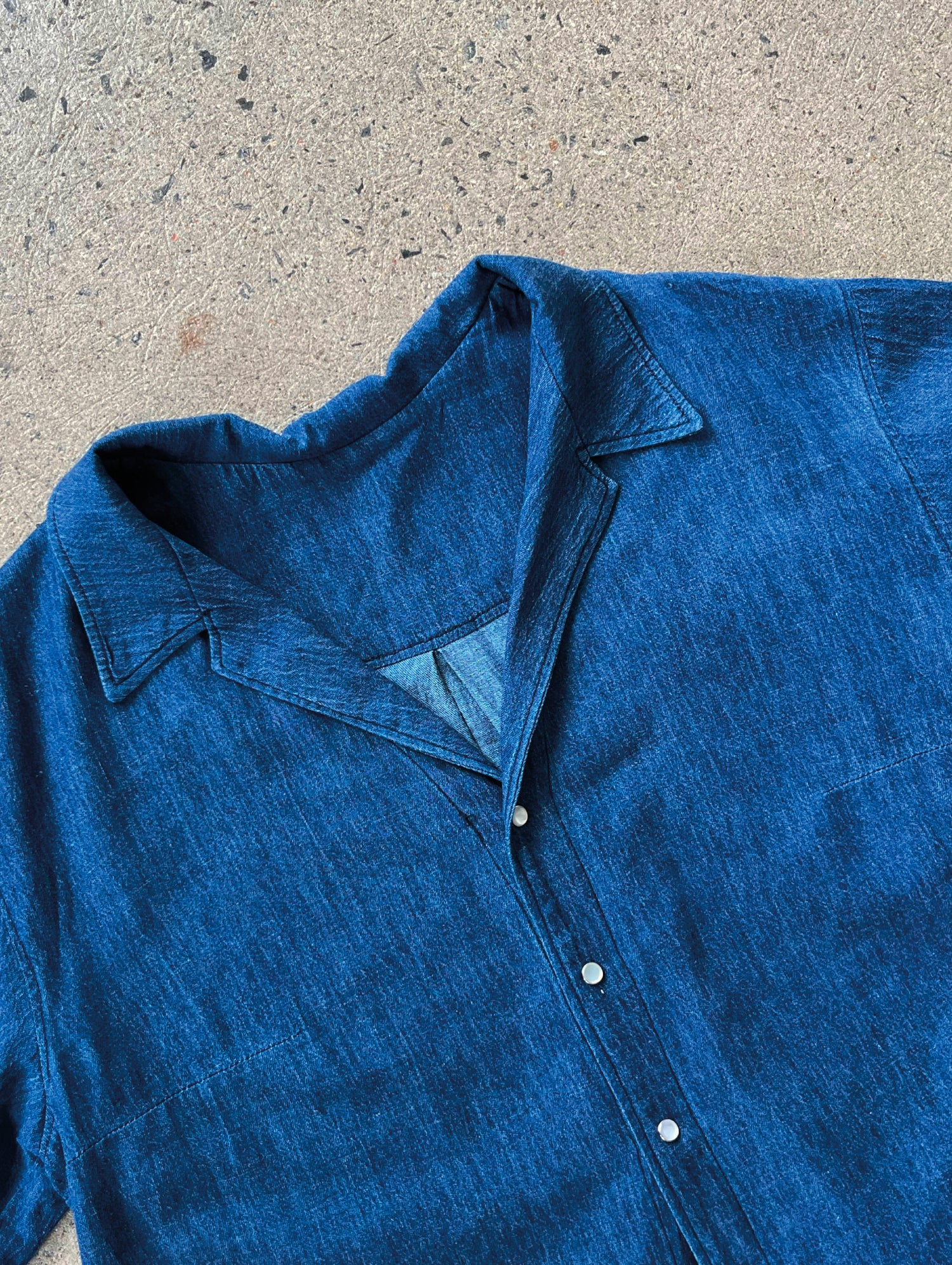Les Perlines Weekday Shirt - PDF or Printed Sewing Pattern