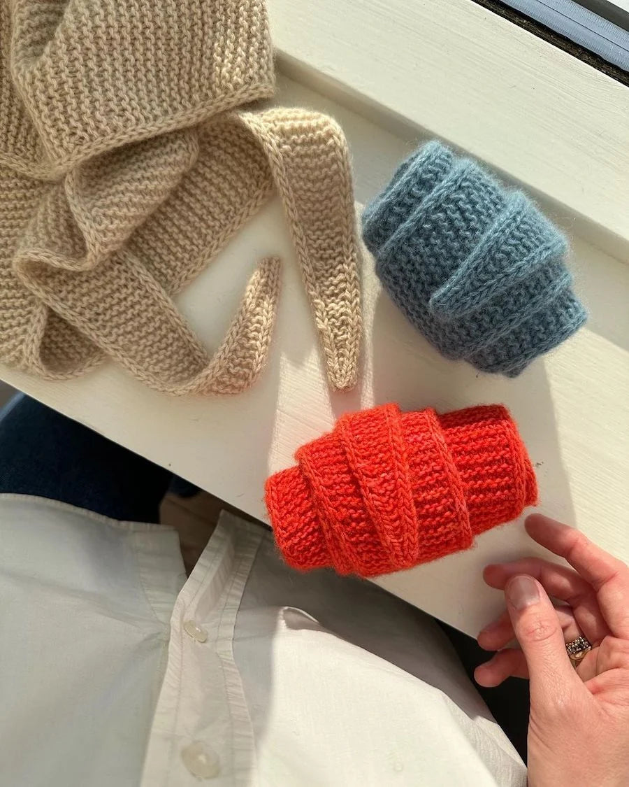 Super Beginner Knitting: The Sophie Scarf (Friday evenings in October)